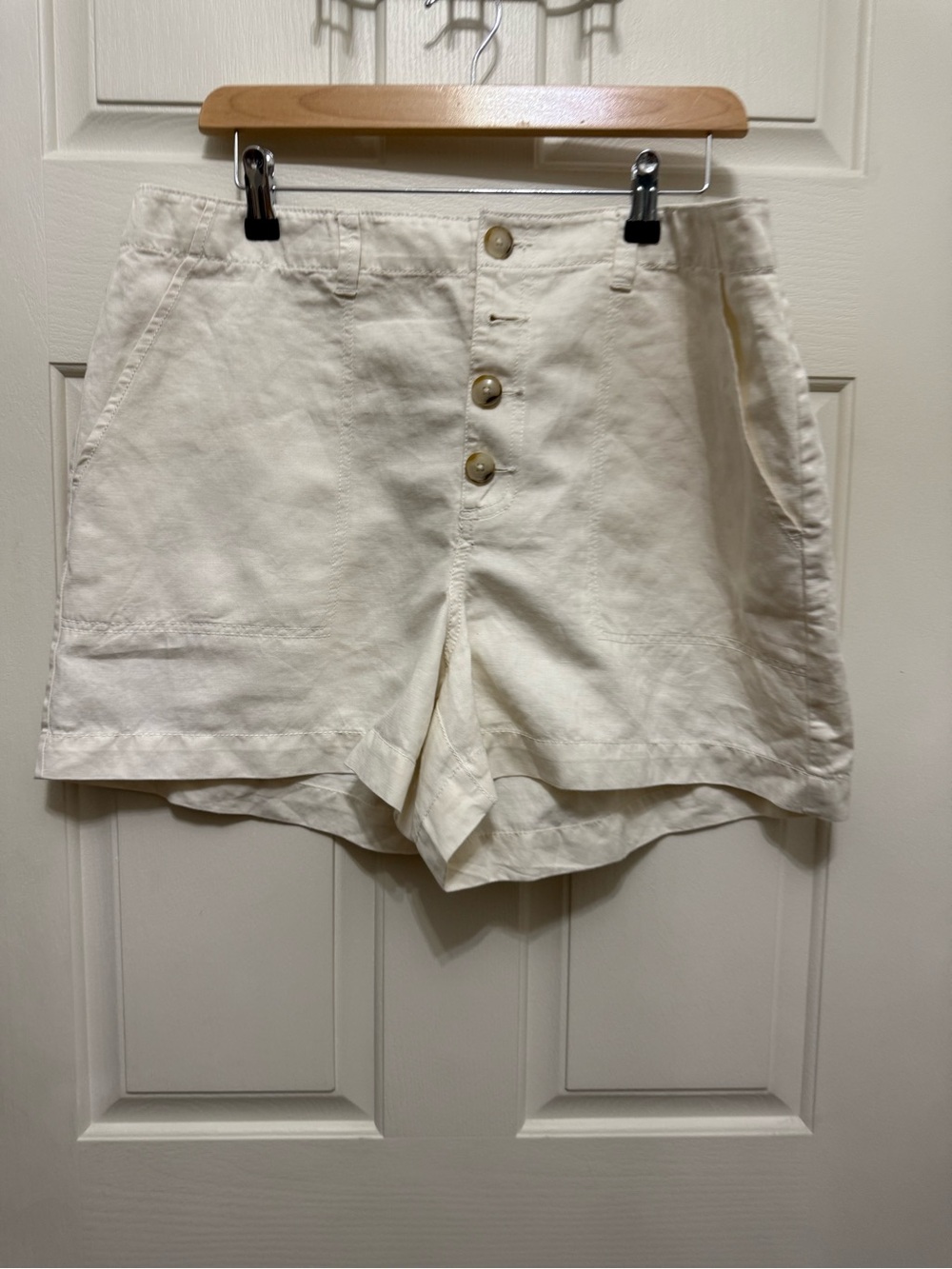 LOFT Cream High-Waist Button Front Women's Shorts